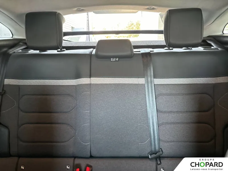 Image secondaire du véhicule 12