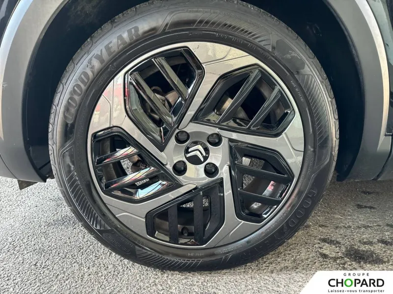 Image secondaire du véhicule 14