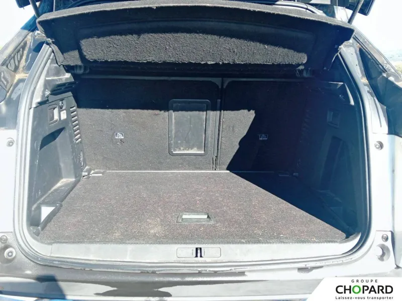 Image secondaire du véhicule 9