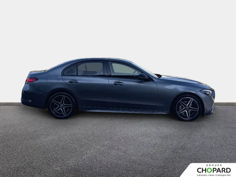 Image secondaire du véhicule 10