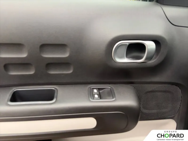 Image secondaire du véhicule 3