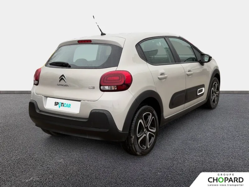 Image secondaire du véhicule 9