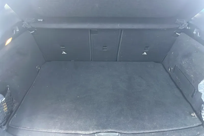 Image secondaire du véhicule 10