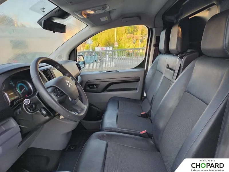 Image secondaire du véhicule 10