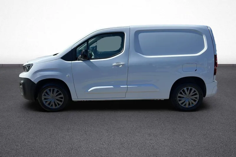 Image secondaire du véhicule 4