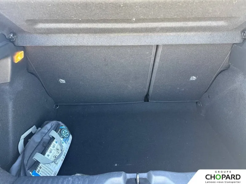 Image secondaire du véhicule 9