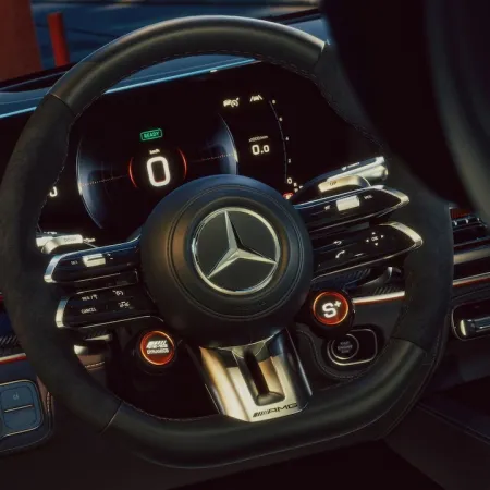 Mercedes AMG GLE SUV : volant AMG