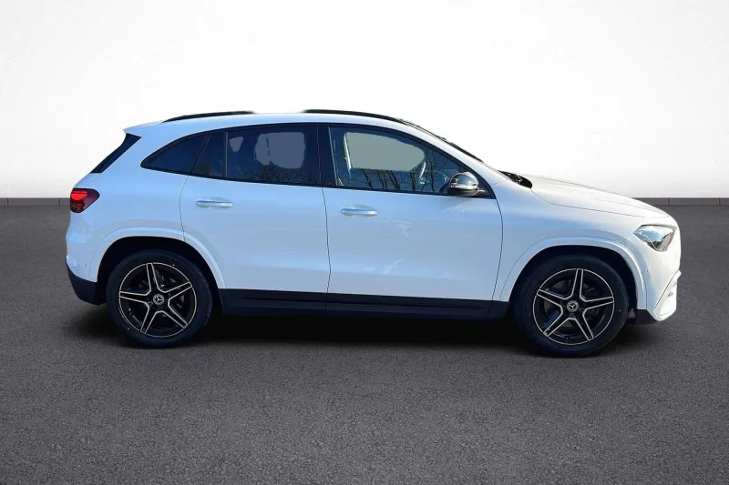 Image secondaire du véhicule 8