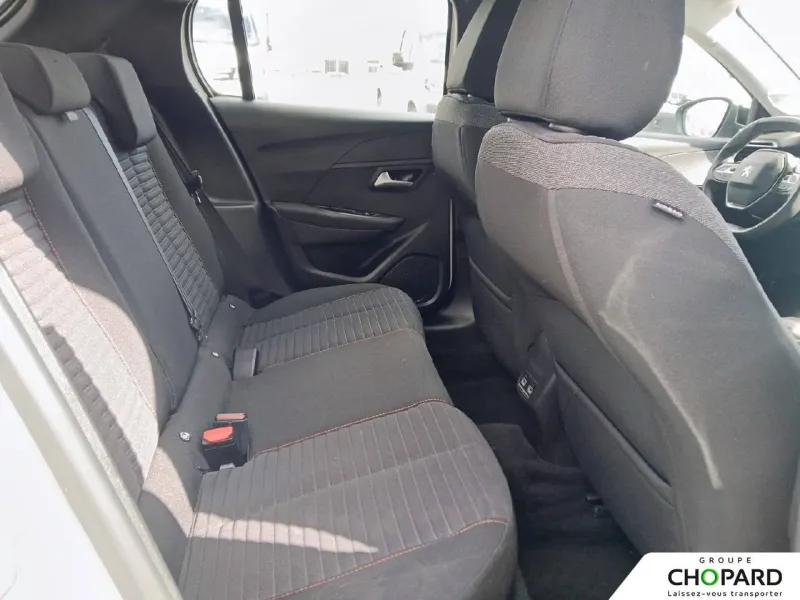 Image secondaire du véhicule 8