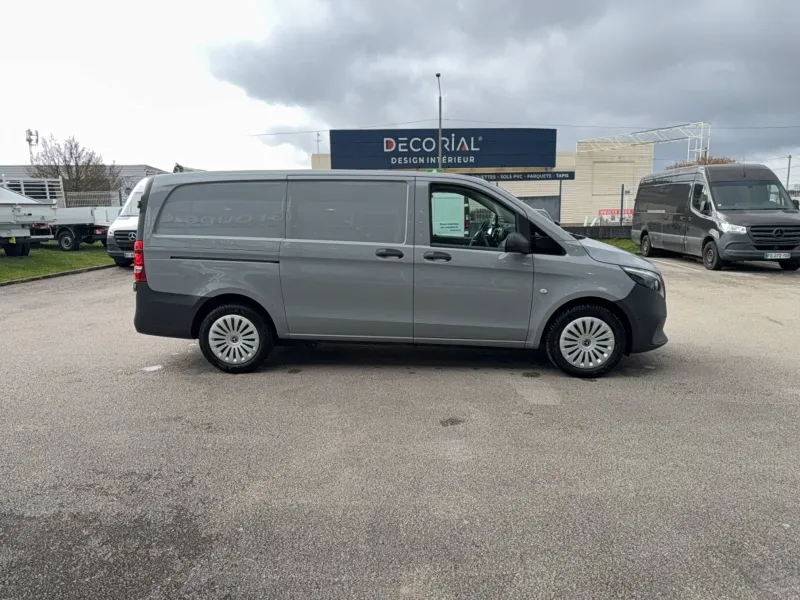 Image secondaire du véhicule 10