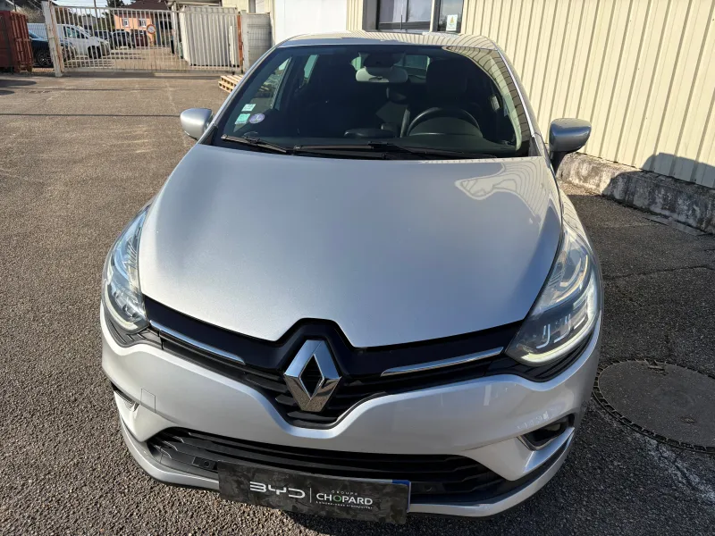 Image secondaire du véhicule 3