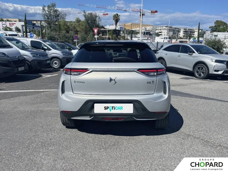 Image secondaire du véhicule 6