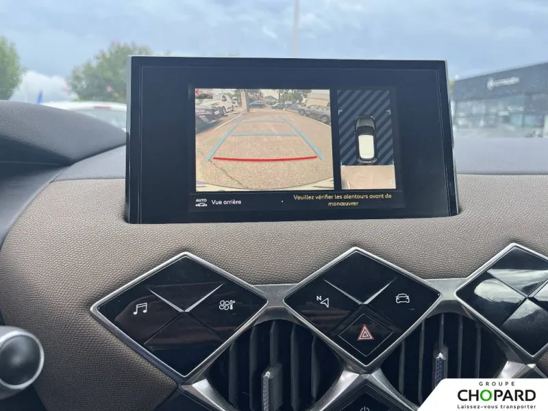 Image secondaire du véhicule 14