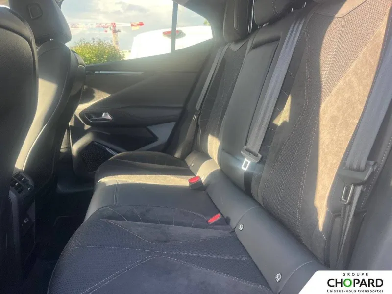 Image secondaire du véhicule 11