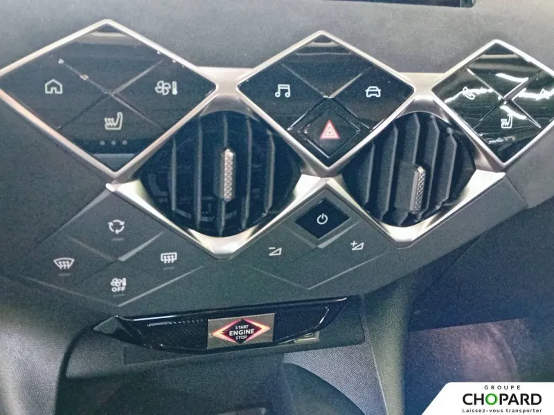 Image secondaire du véhicule 15