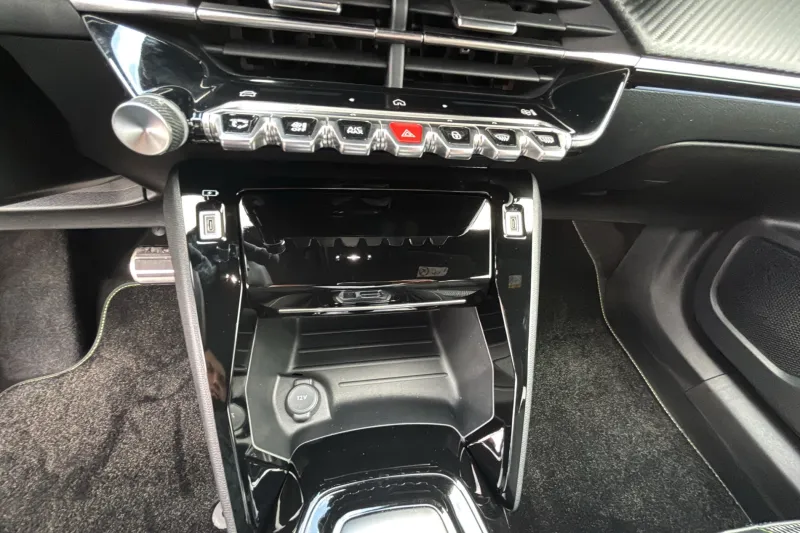 Image secondaire du véhicule 17