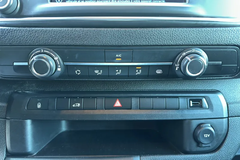 Image secondaire du véhicule 18