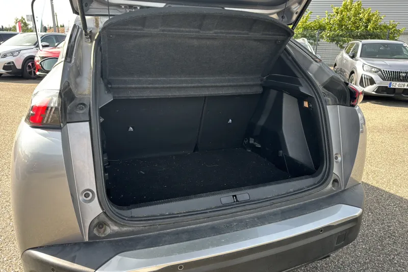 Image secondaire du véhicule 10