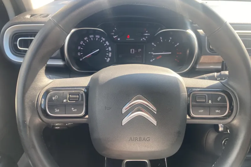 Image secondaire du véhicule 18