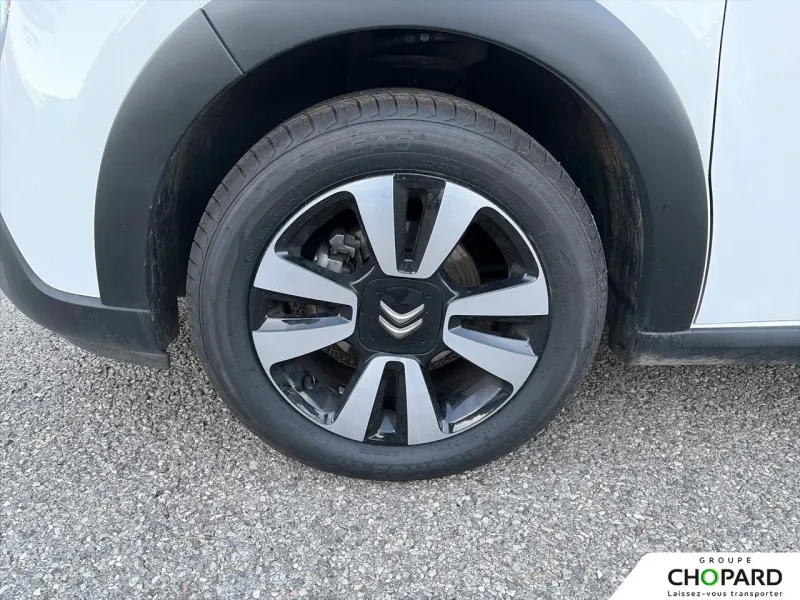 Image secondaire du véhicule 10