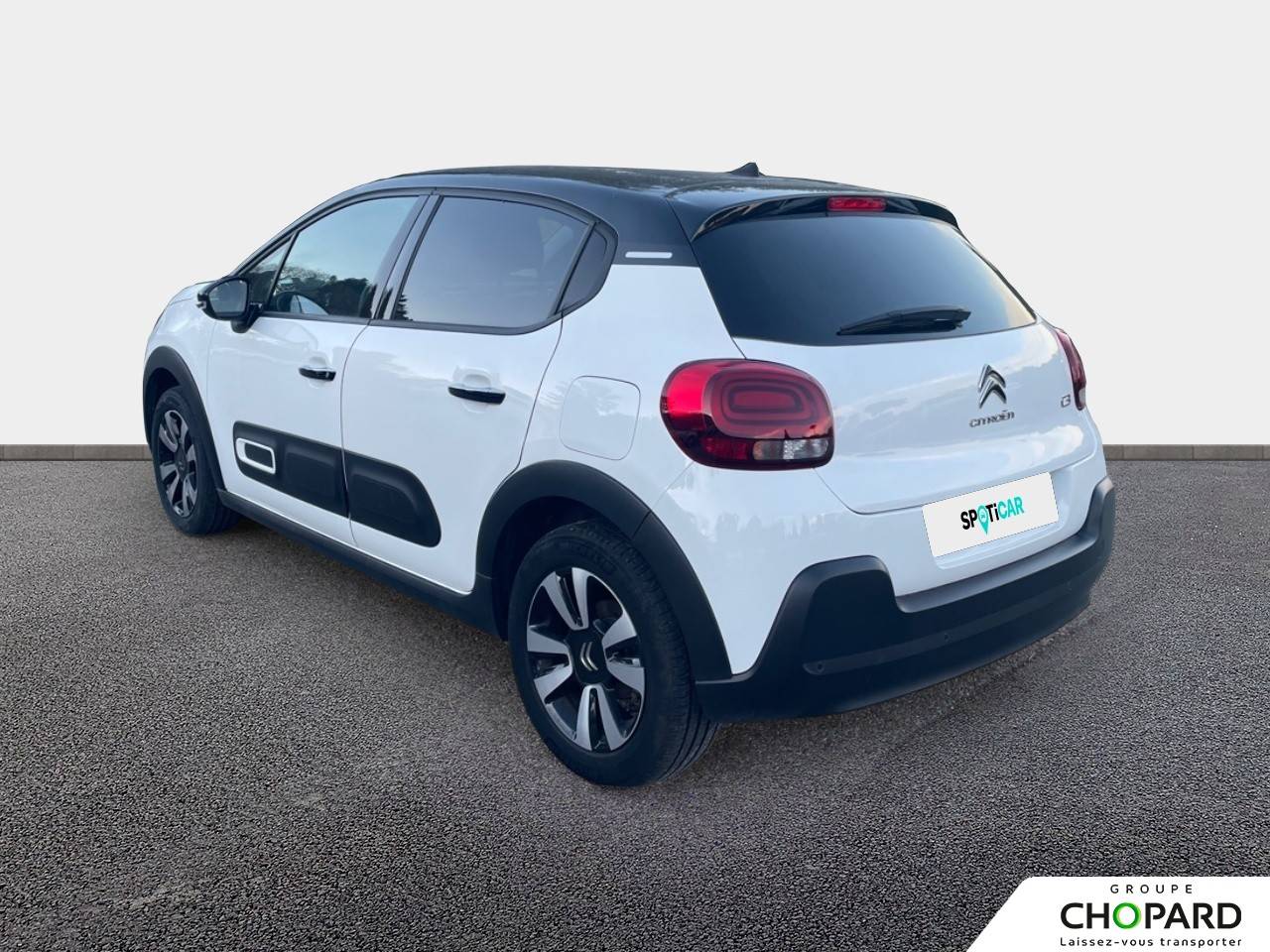 Image secondaire du véhicule 10