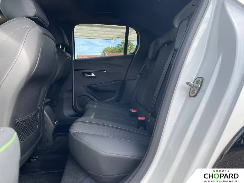 Image secondaire du véhicule 12