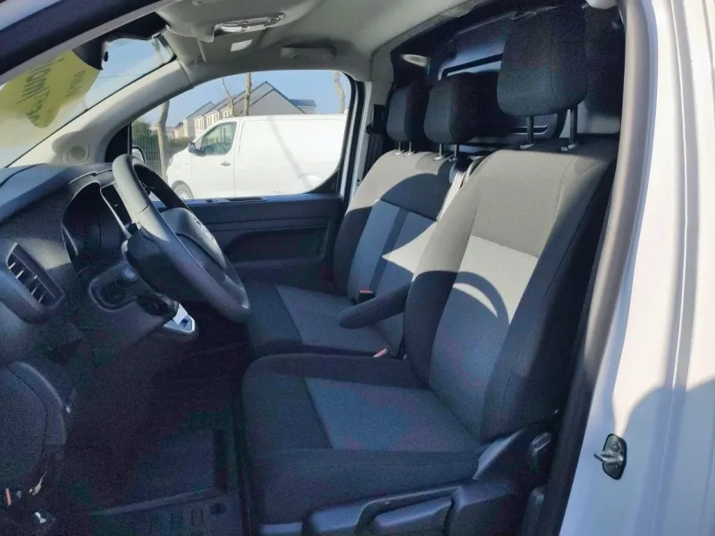 Image secondaire du véhicule 11