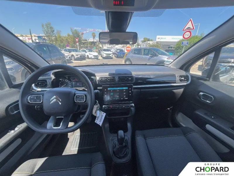 Image secondaire du véhicule 9