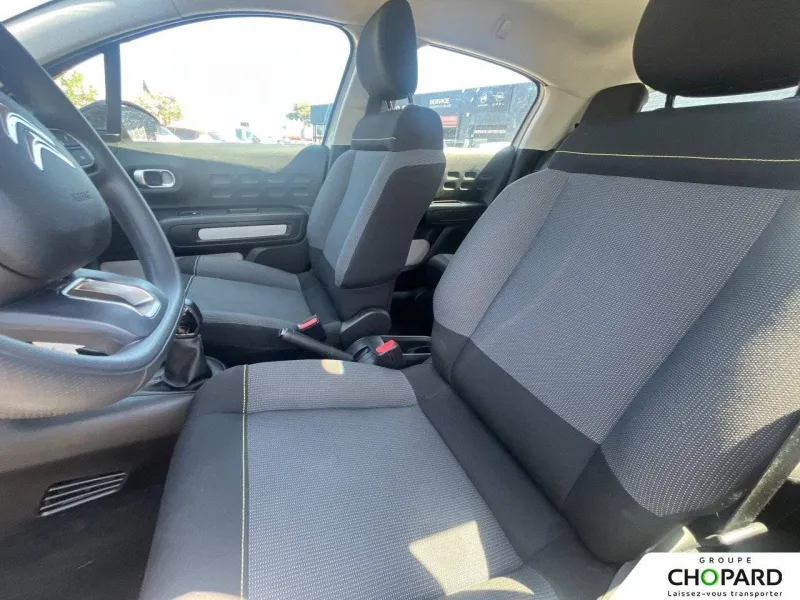 Image secondaire du véhicule 10