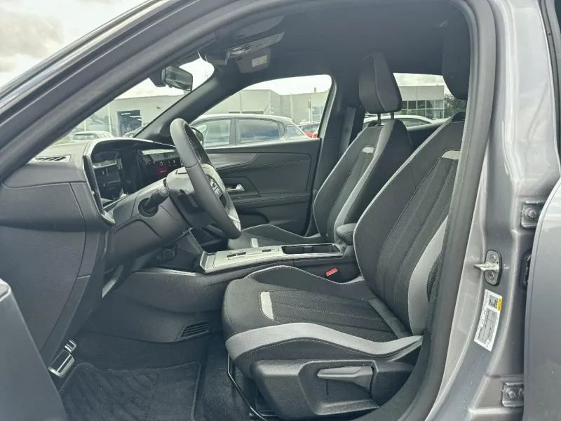 Image secondaire du véhicule 10