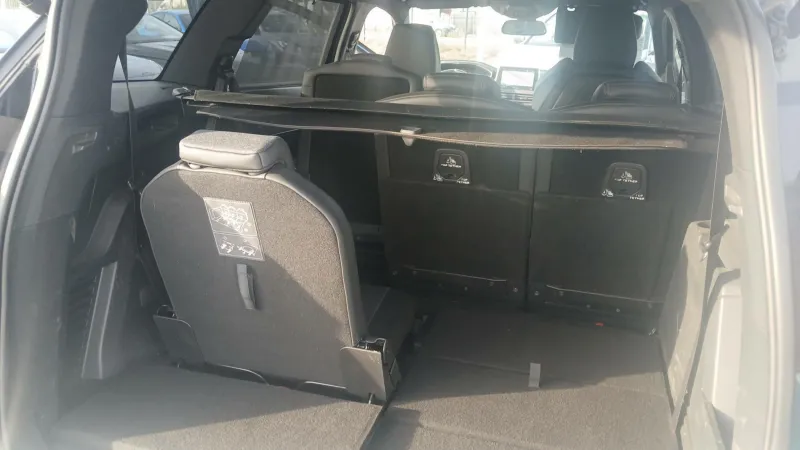 Image secondaire du véhicule 35