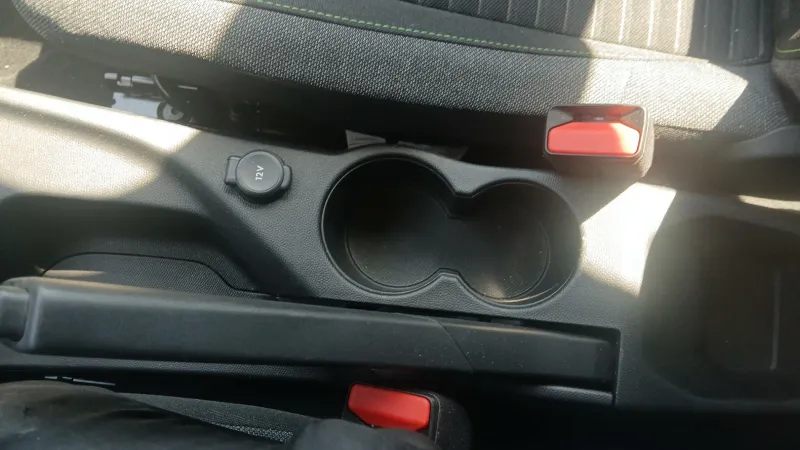 Image secondaire du véhicule 35