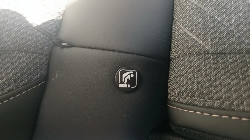 Image secondaire du véhicule 25