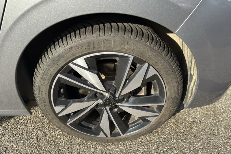 Image secondaire du véhicule 13