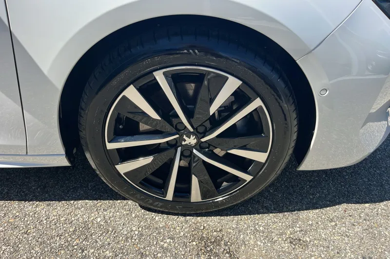 Image secondaire du véhicule 13