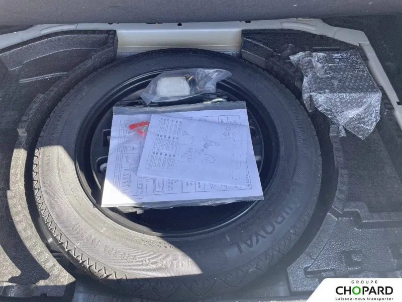 Image secondaire du véhicule 21