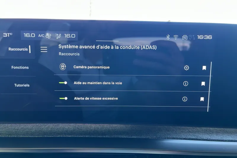 Image secondaire du véhicule 23