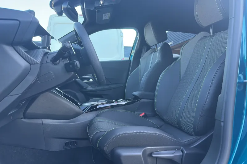 Image secondaire du véhicule 10