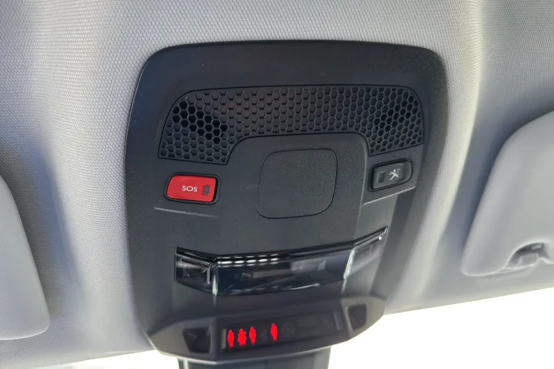 Image secondaire du véhicule 23