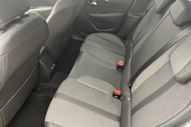 Image secondaire du véhicule 50