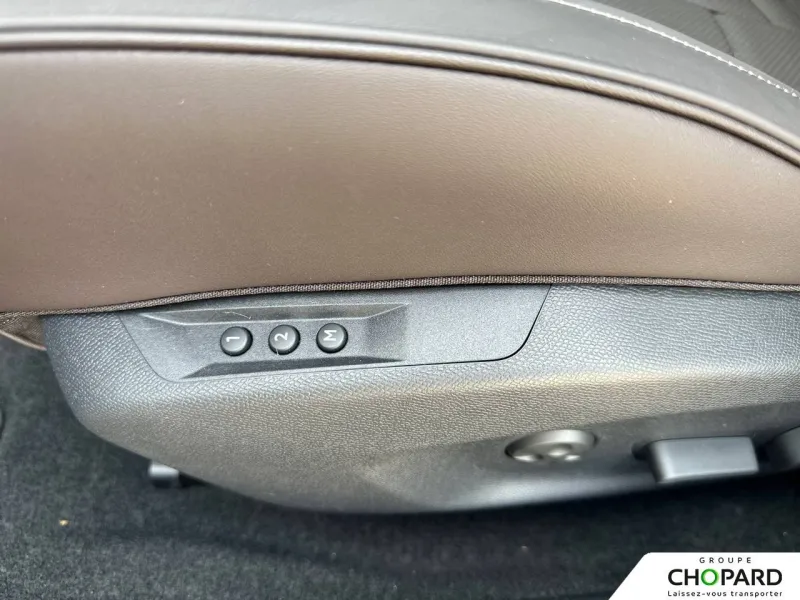 Image secondaire du véhicule 15