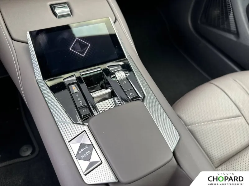 Image secondaire du véhicule 23