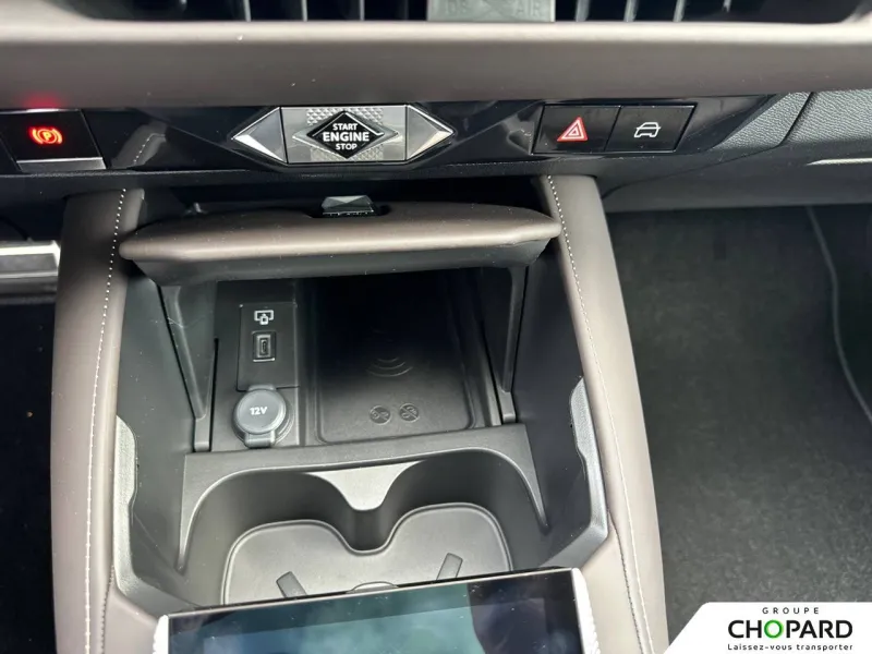 Image secondaire du véhicule 24