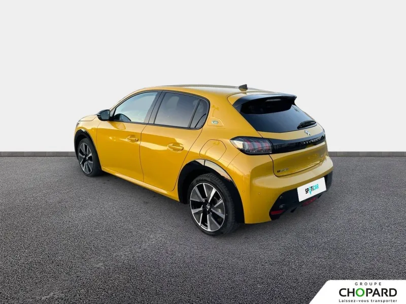 Image secondaire du véhicule 8