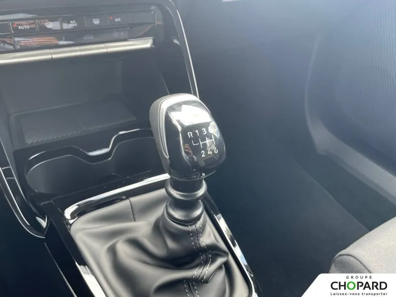 Image secondaire du véhicule 20