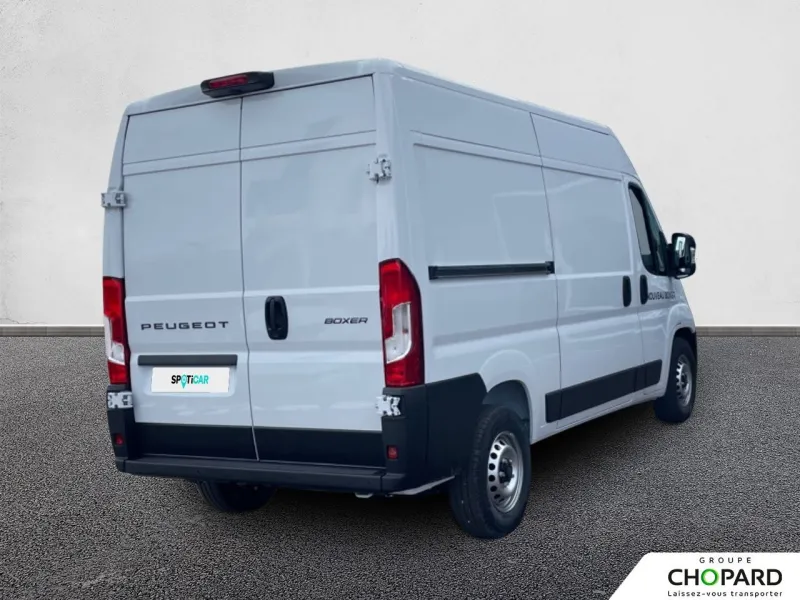 Image secondaire du véhicule 9