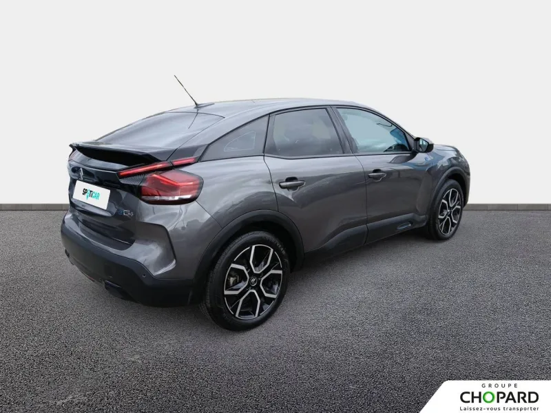 Image secondaire du véhicule 9