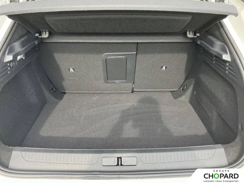 Image secondaire du véhicule 7