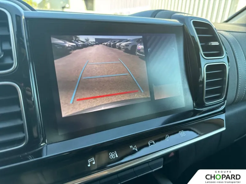 Image secondaire du véhicule 11