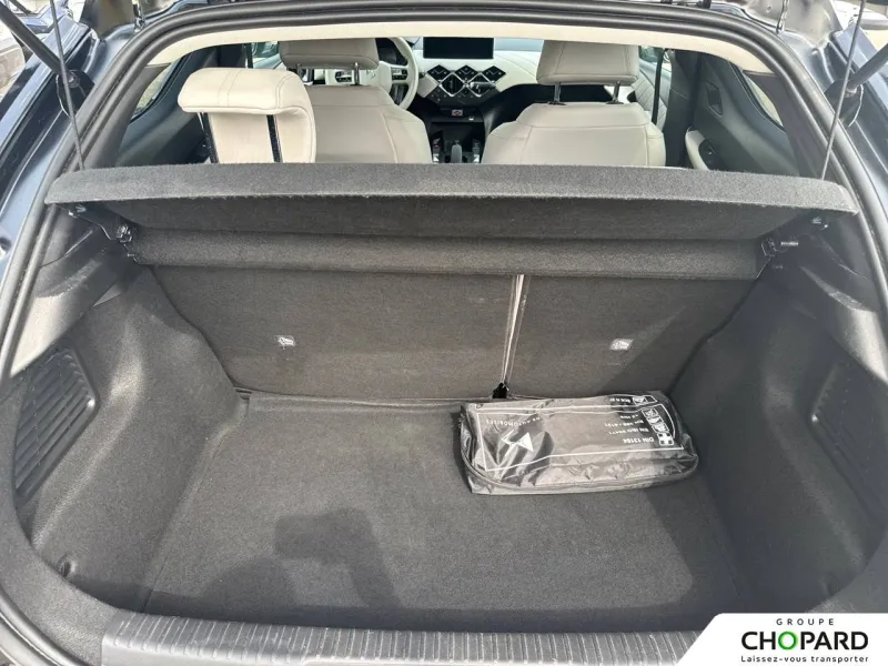 Image secondaire du véhicule 7